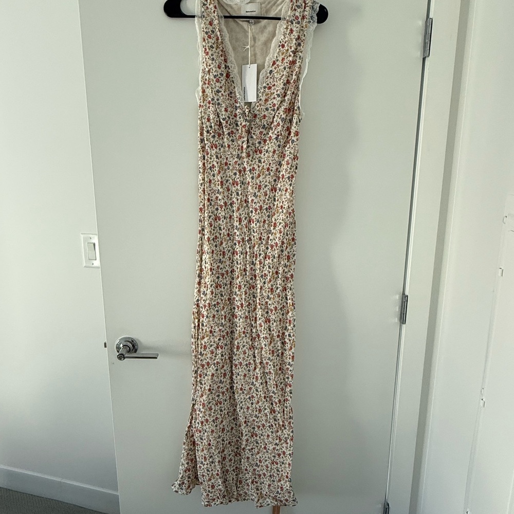 NWT - Reformation Sharla Dress in Ronan - Size Large